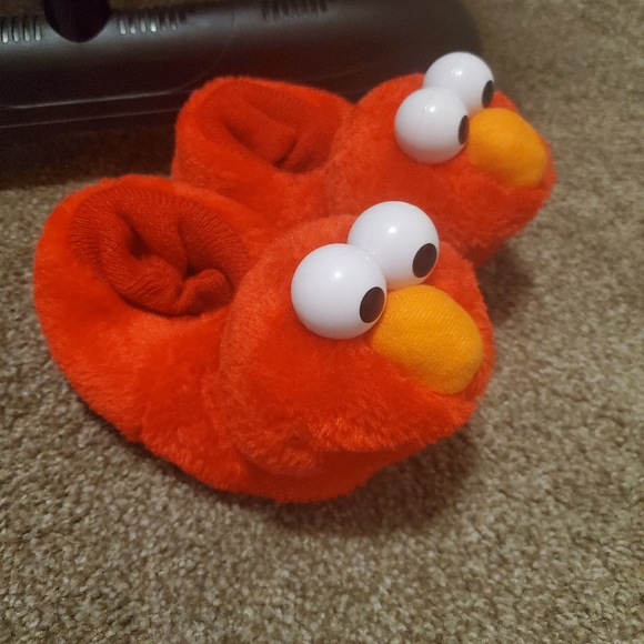 Slipper Bundle Carter's and Sesame Street - Picture 5 of 6